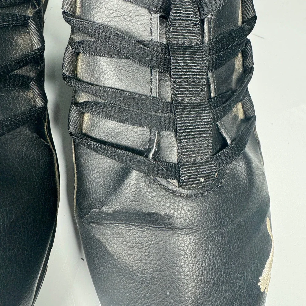 Puma Riaze Prowl Palm Athletic Shoes Sneakers‎ Women's Size 6 Black & White